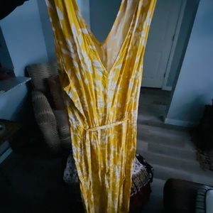 Xl white on yellow sundress brand new